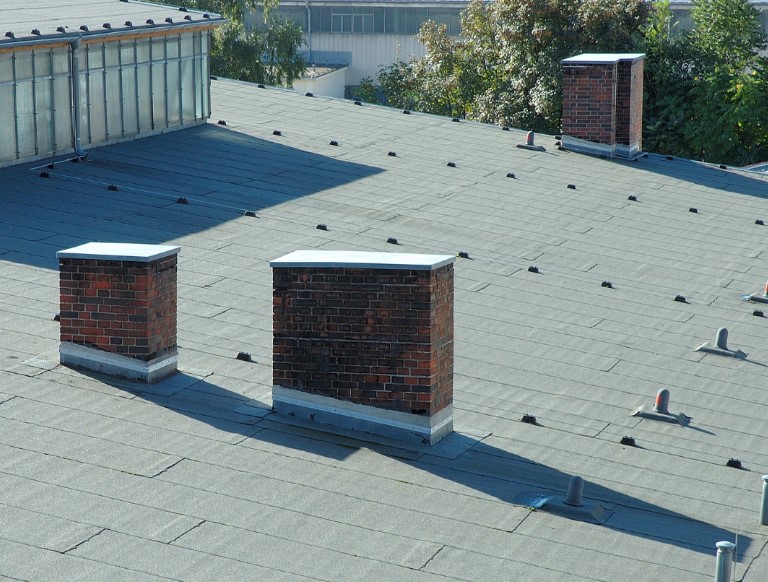 Energy-Efficient Roofing Materials and Technologies